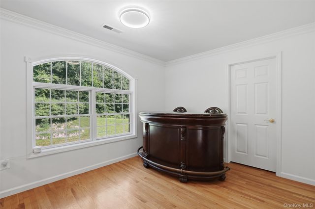 83 Saint Andrews Lane, Hopewell Junction, NY 12533
