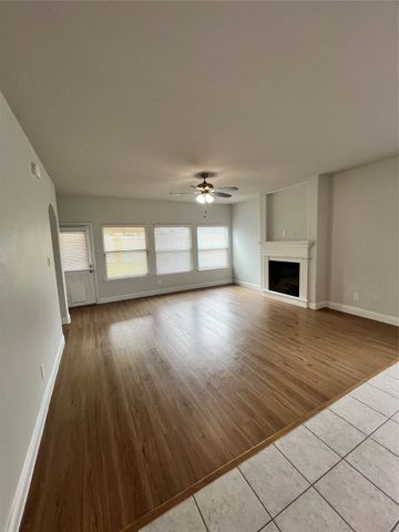 688 Navasota Drive, Crandall, TX 75114