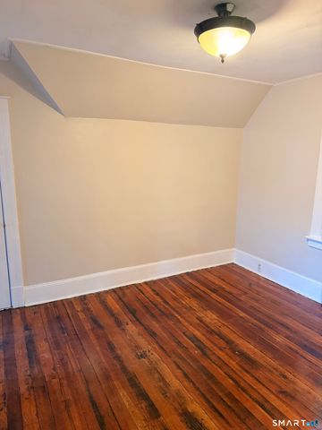 31 Wallace Street 3, New Britain, CT 06051