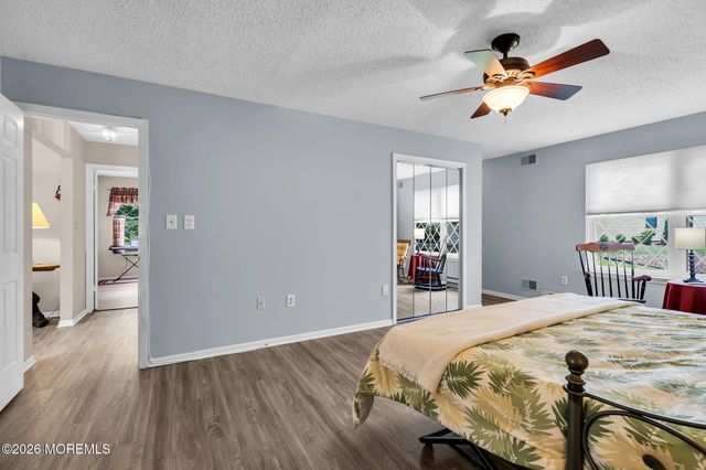 4 Hampton Drive, Marlboro, NJ 07746