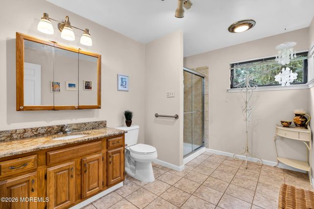 4 Hampton Drive, Marlboro, NJ 07746