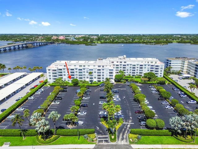 2840 S Ocean Boulevard 109, Palm Beach, FL 33480