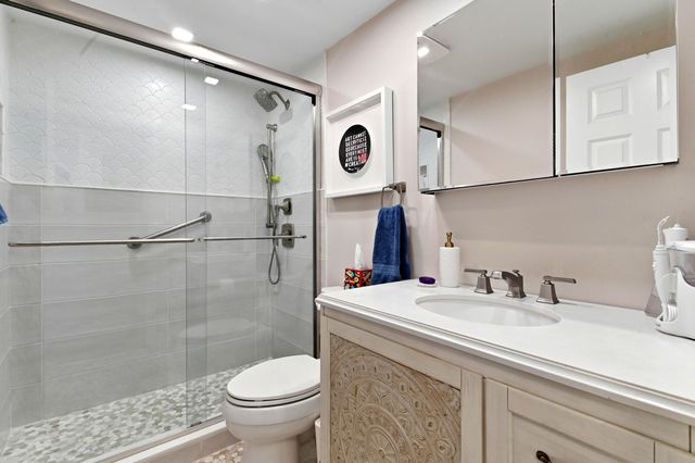 2840 S Ocean Boulevard 109, Palm Beach, FL 33480