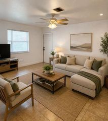 356 SW 2nd Pl 3, Pompano Beach, FL 33060