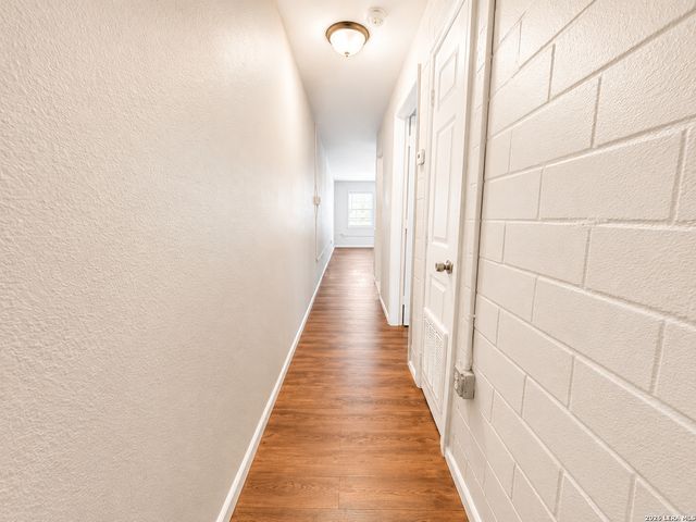 1536 W Hollywood Ave, San Antonio, TX 78201