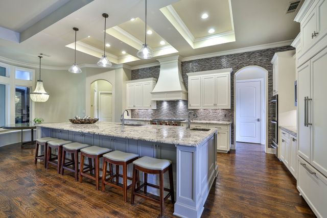 7001 Oakmont Terrace, Fort Worth, TX 76132