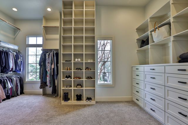 7001 Oakmont Terrace, Fort Worth, TX 76132