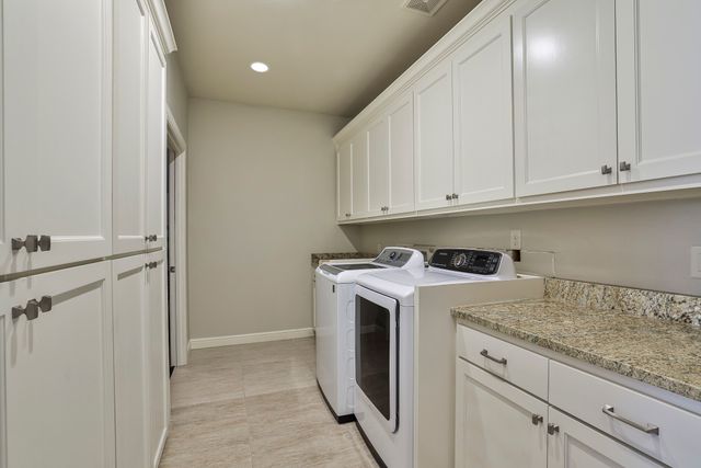 7001 Oakmont Terrace, Fort Worth, TX 76132