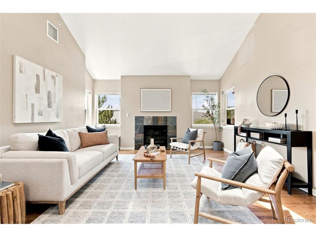 8760 Corona St 304, Denver, CO 80229