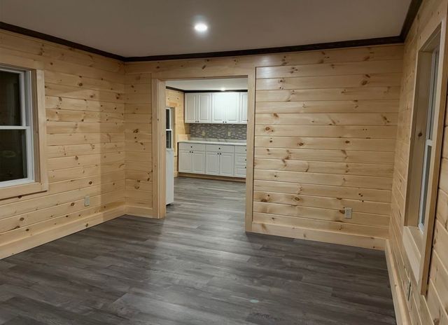 1873 Old River Road, Hartford, VT 05001