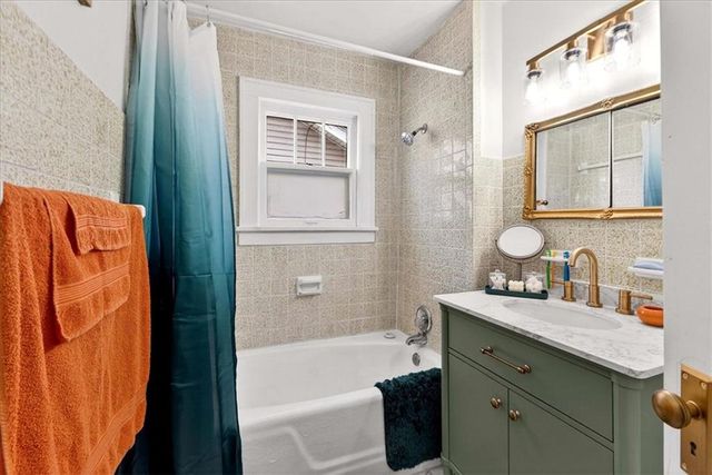 4015 E 68th Terrace, Kansas City, MO 64132