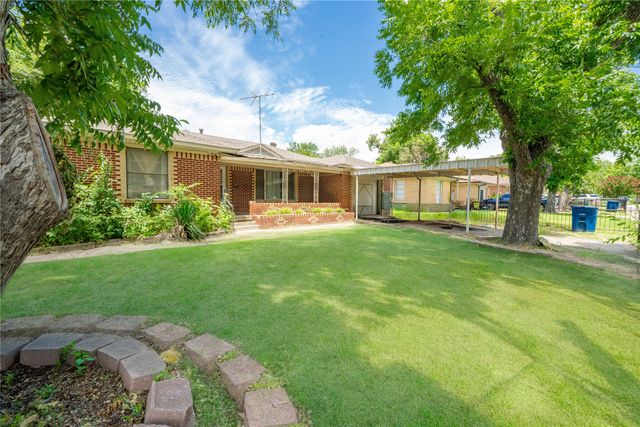 2217 Gaylord Drive, Dallas, TX 75227
