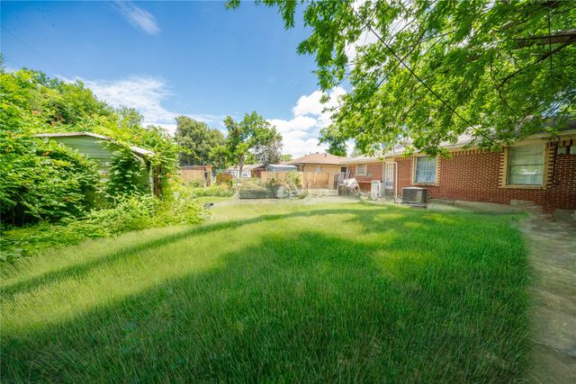 2217 Gaylord Drive, Dallas, TX 75227