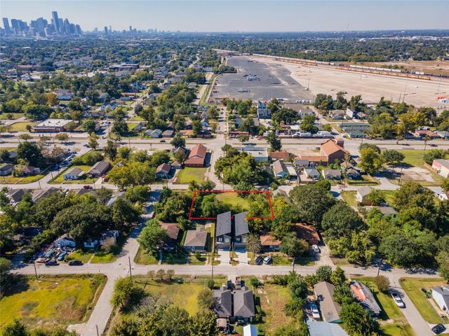 2306 Chew Street, Houston, TX 77020