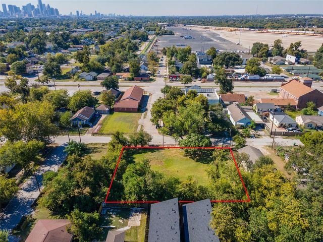 2306 Chew Street, Houston, TX 77020