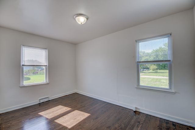 1450 W 35th Avenue, Gary, IN 46408