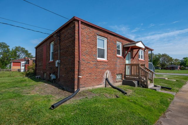 1450 W 35th Avenue, Gary, IN 46408