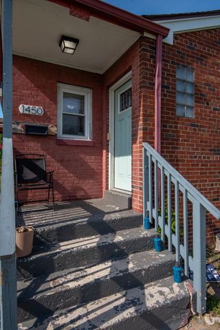1450 W 35th Avenue, Gary, IN 46408
