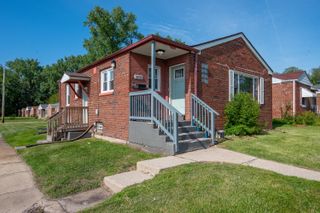 1450 W 35th Avenue, Gary, IN 46408
