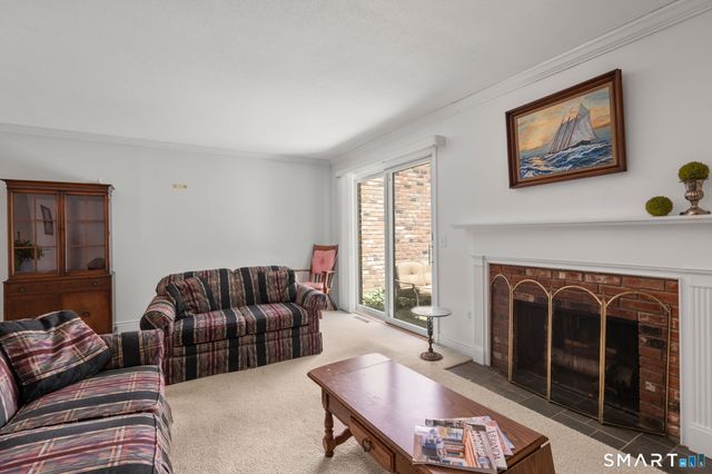 41 Tunxis Village 41, Farmington, CT 06032