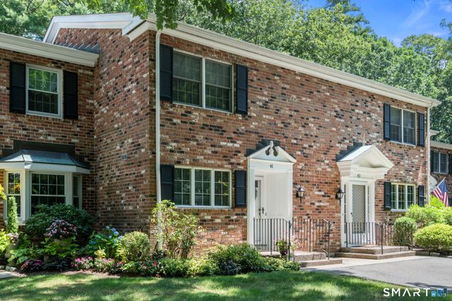 41 Tunxis Village 41, Farmington, CT 06032