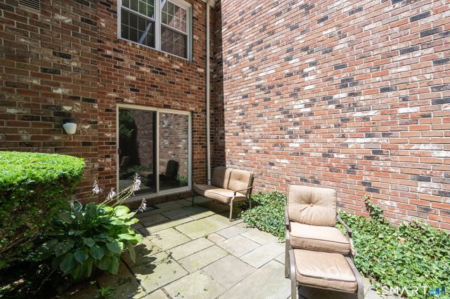 41 Tunxis Village 41, Farmington, CT 06032