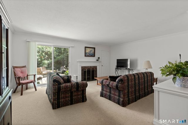 41 Tunxis Village 41, Farmington, CT 06032