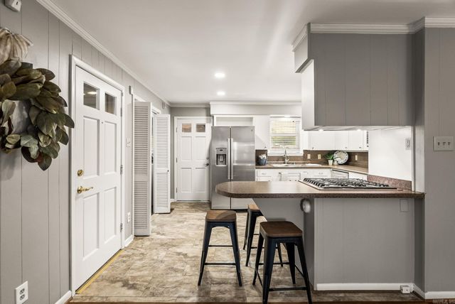 117 White Oak Lane, Little Rock, AR 72207