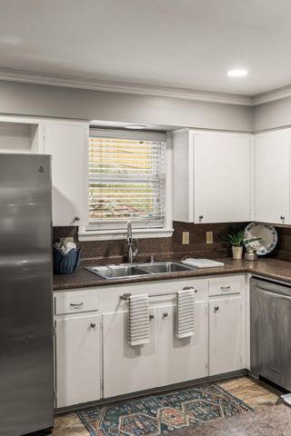 117 White Oak Lane, Little Rock, AR 72207