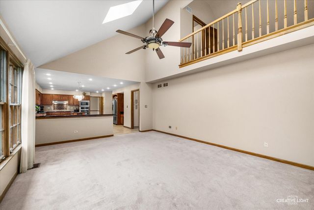 475 Prairie Knoll Drive, Naperville, IL 60565