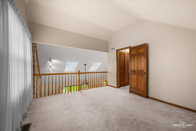 475 Prairie Knoll Drive, Naperville, IL 60565