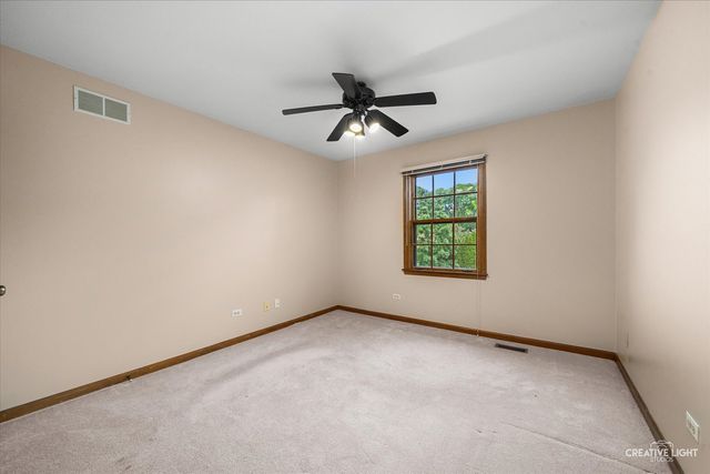475 Prairie Knoll Drive, Naperville, IL 60565