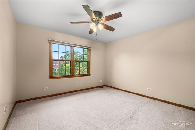 475 Prairie Knoll Drive, Naperville, IL 60565