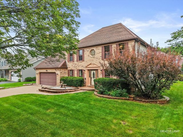 475 Prairie Knoll Drive, Naperville, IL 60565