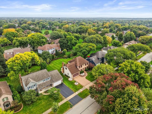 475 Prairie Knoll Drive, Naperville, IL 60565