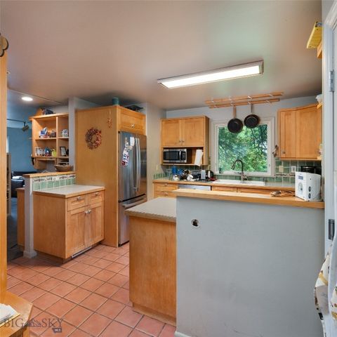 810 S 7th, Bozeman, MT 59715
