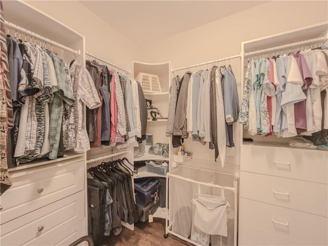 4284 Cedar Bluff Way, Lilburn, GA 30047