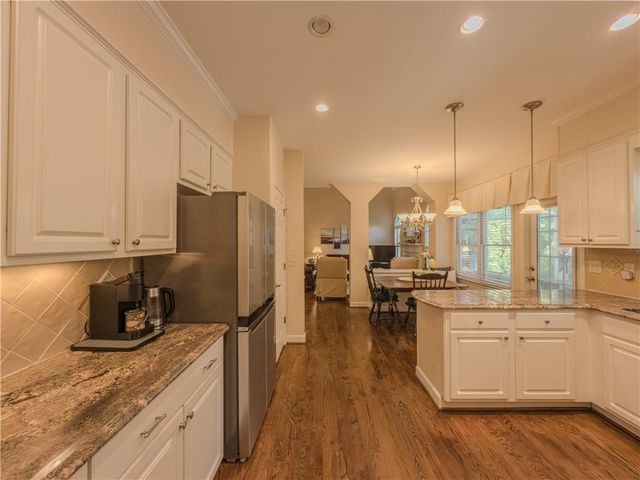 4284 Cedar Bluff Way, Lilburn, GA 30047