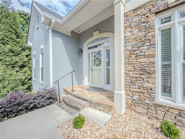 4284 Cedar Bluff Way, Lilburn, GA 30047