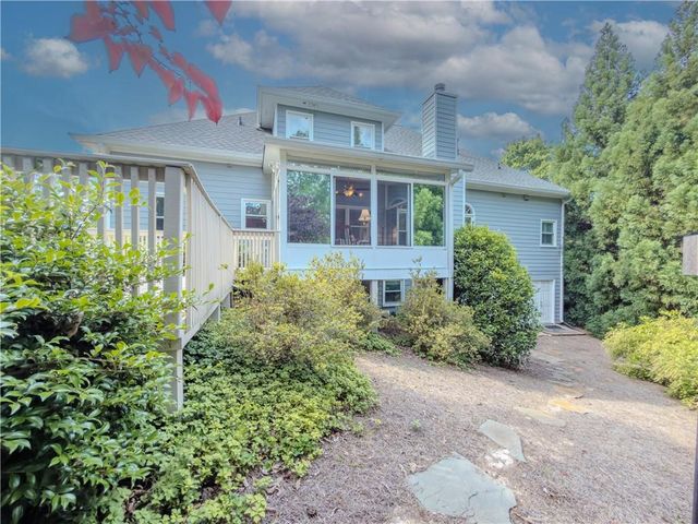 4284 Cedar Bluff Way, Lilburn, GA 30047