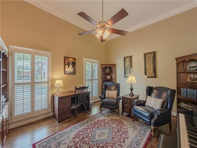 4284 Cedar Bluff Way, Lilburn, GA 30047