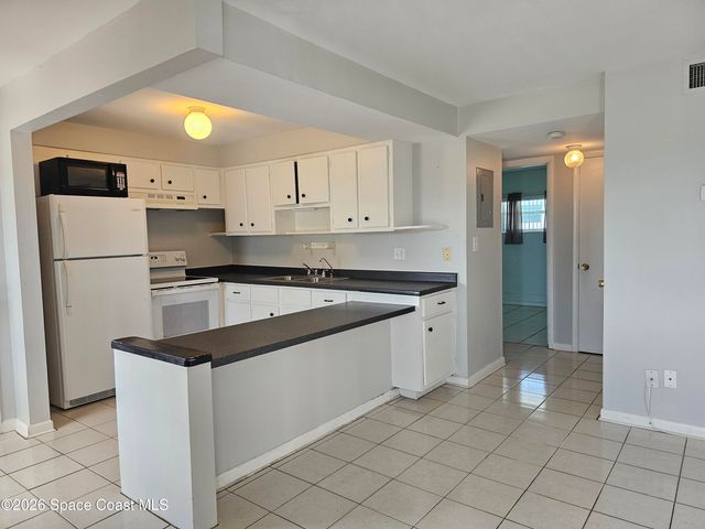 3601 Ocean Beach Boulevard 8, Cocoa Beach, FL 32931