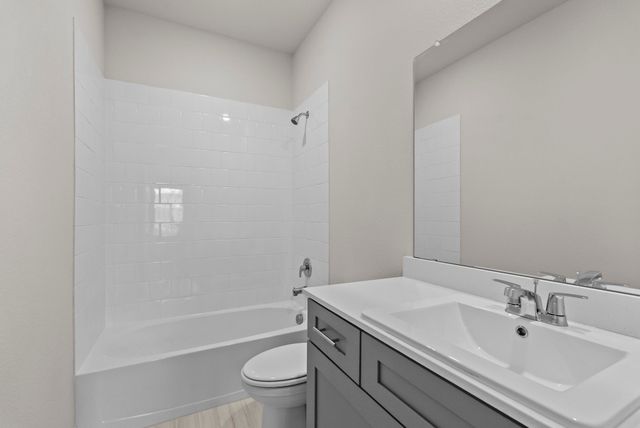 4372 Mill Stream Lane, Fort Worth, TX 76036