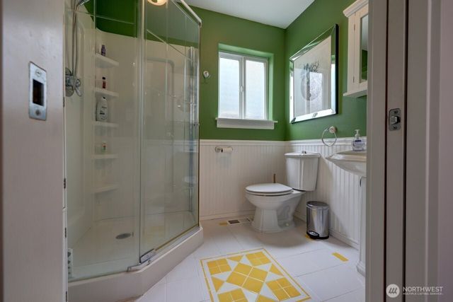 32500 G St, Ocean Park, WA 98640