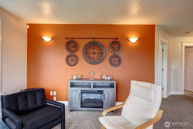 32500 G St, Ocean Park, WA 98640