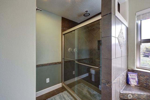 32500 G St, Ocean Park, WA 98640