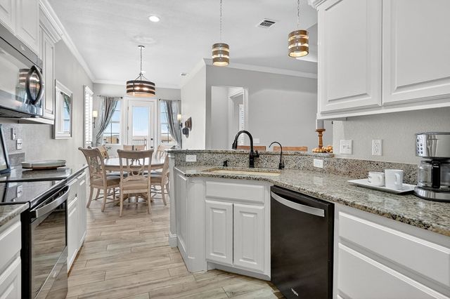 2602 S County Rd 1041, Stanton, TX 79782