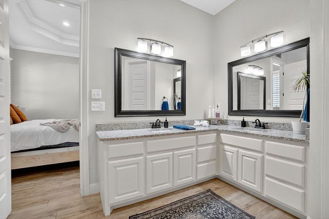 2602 S County Rd 1041, Stanton, TX 79782