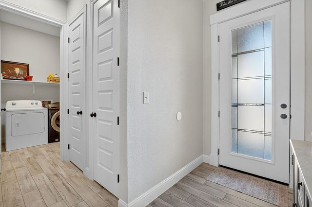 2602 S County Rd 1041, Stanton, TX 79782