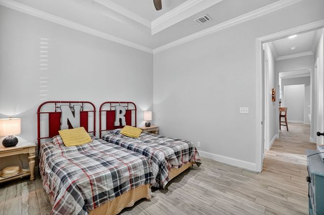 2602 S County Rd 1041, Stanton, TX 79782